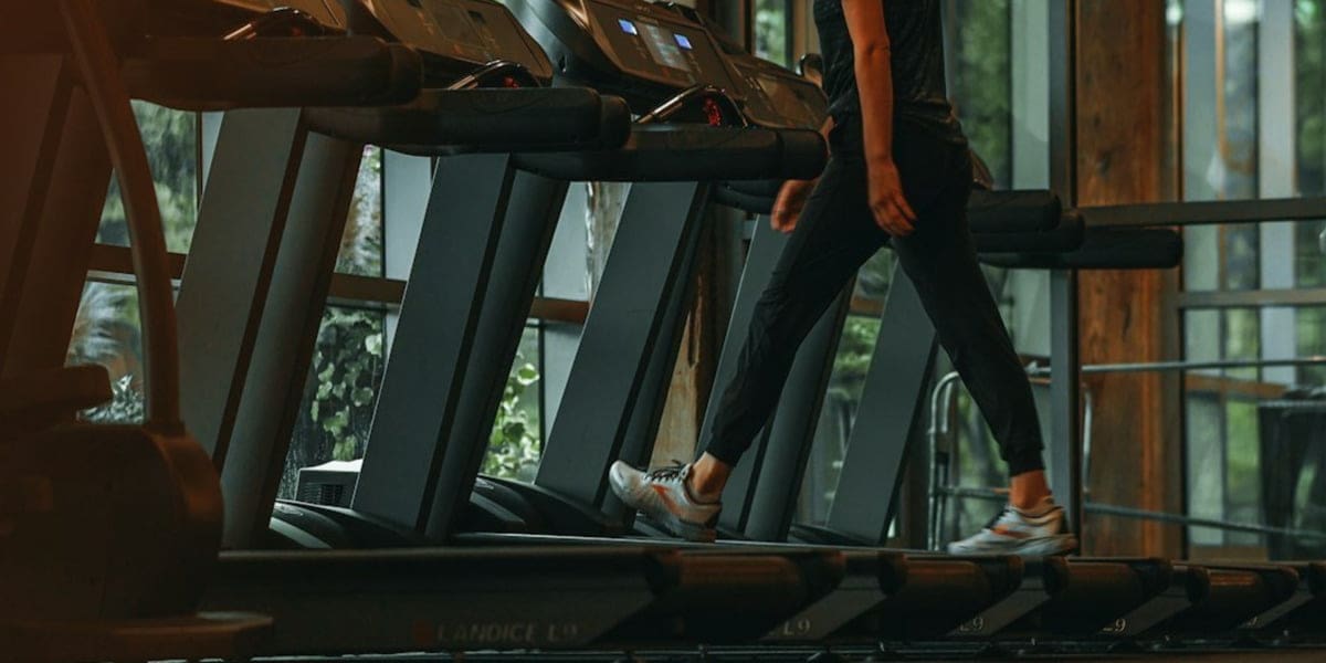 Walking 10,000 Steps: The Secret to Maximum Calorie Burn Walking 10,000 Steps: The Secret to Maximum Calorie Burn
